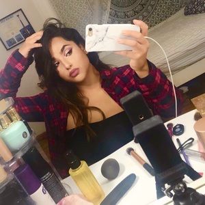 Meet your Posher, Vanessa